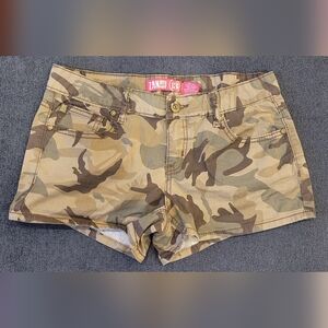 Zana Di Women's Brown Camo Cargo Shorts